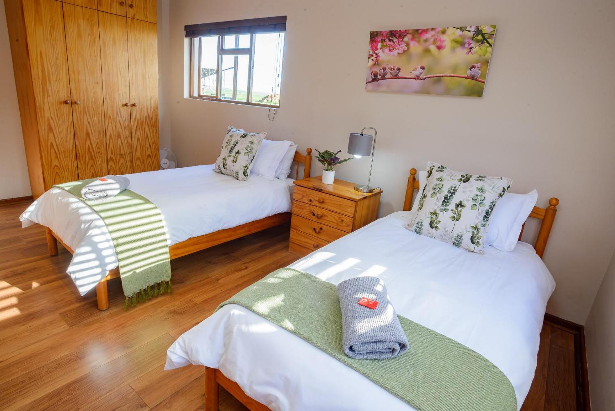 Oorvloed Guesthouse Swellendam Ngoại thất bức ảnh