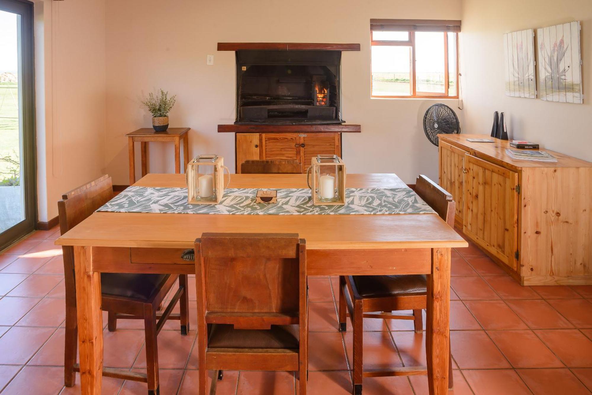 Oorvloed Guesthouse Swellendam Ngoại thất bức ảnh
